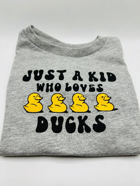 T shirt - Youth "Just a Kid who Loves Ducks"