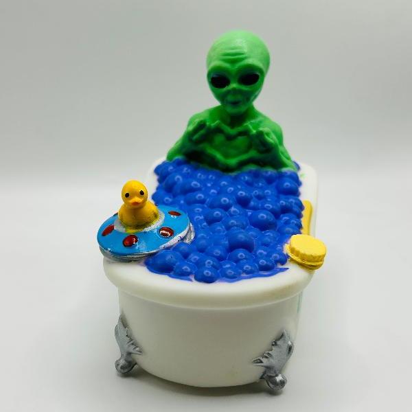 Celebriduck - E.T. Foam Home